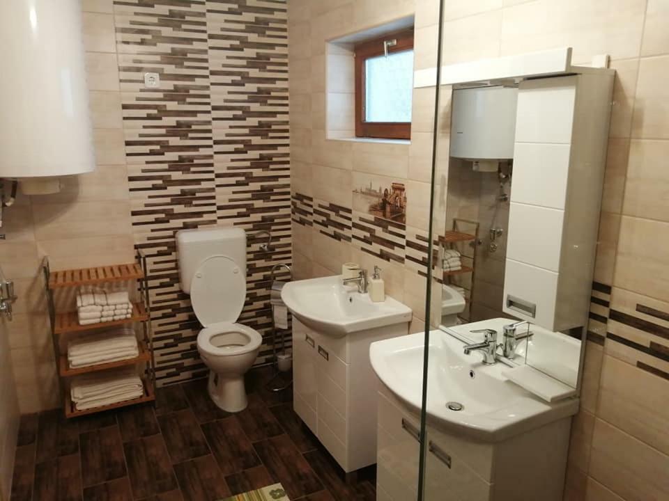 Kiscsillag Apartman Harkány Exterior foto